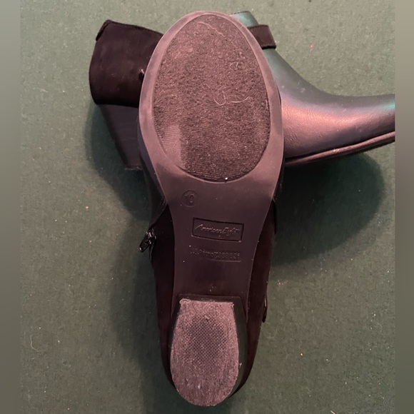 American Eagle Ankle Boots - Picture 3 of 9